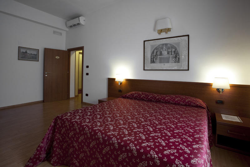 Domus Appia 154 B&B Rome Ruang foto